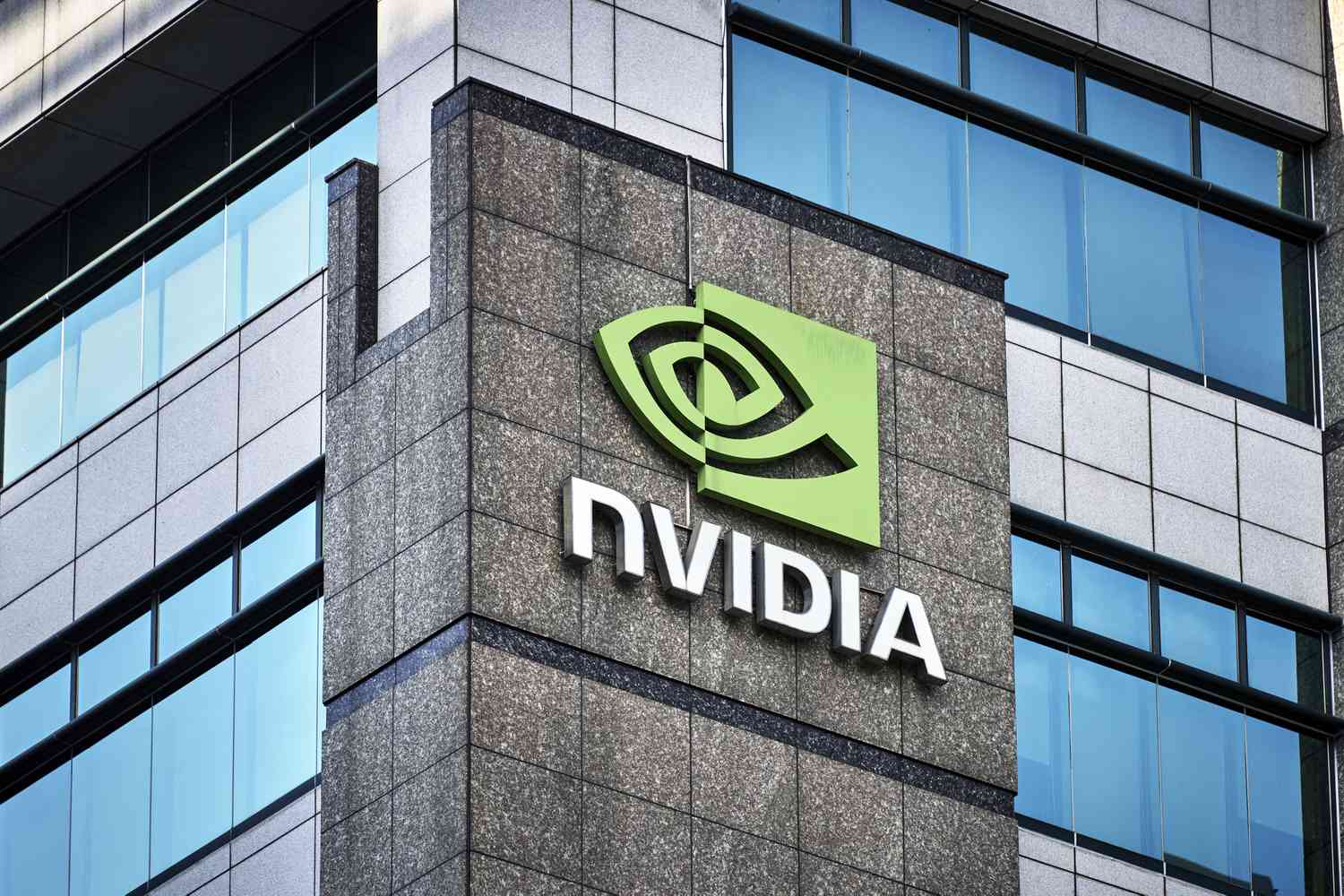 Nvidia vượt Microsoft